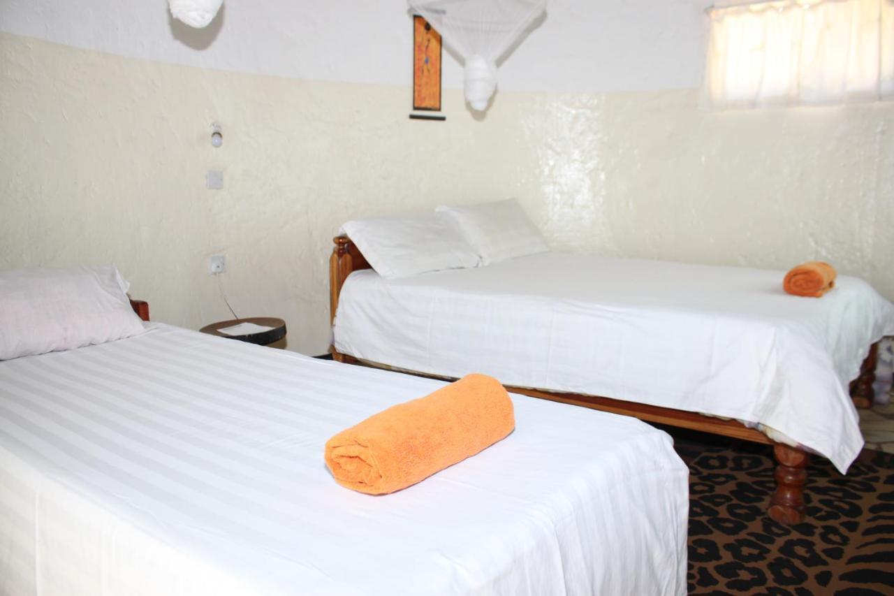 Reed Mat Lodge لوساكا المظهر الخارجي الصورة